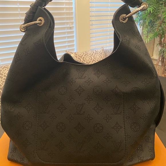 Carmel - Louis Vuitton Purse - Black - Picture 10 of 14